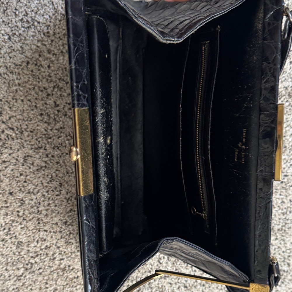 Vintage Black alligator purse - Picture 3 of 7